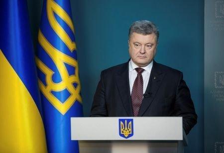 رئیس جمهور اوکراین حکومت نظامی را لغو کرد