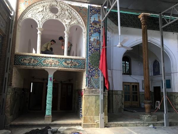 سامان دهی و مرمت رواق های ایوان ضلع شمالی آستان مقدس امامزاده اسماعیل (ع) در قزوین