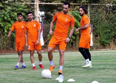 باقری، قاسمی نژاد و محمدی مهر در دسترس گل محمدی قرار گرفتند
