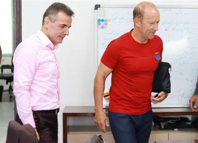 خواسته کالدرون؛ یک مهاجم نوک و یک هافبک
