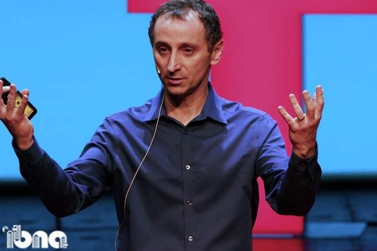 دین بونومانو: گذشته و آینده واقعی نیستند