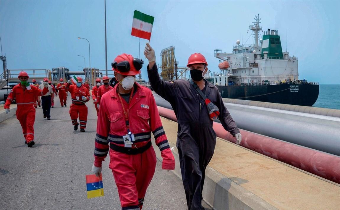 درس هایی که نفت کش های ایرانی به دنیا دادند، ونزوئلا از بحران محاصره مالی آمریکا عبور می نماید