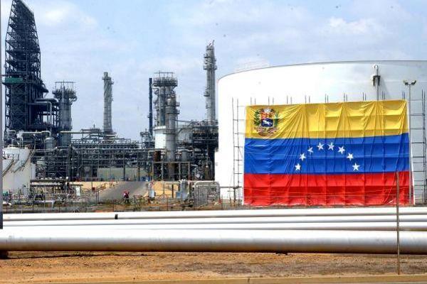آمریکا صادرات نفت ونزوئلا را فلج کرد ، پایین ترین میزان صادرات در 77 سال اخیر