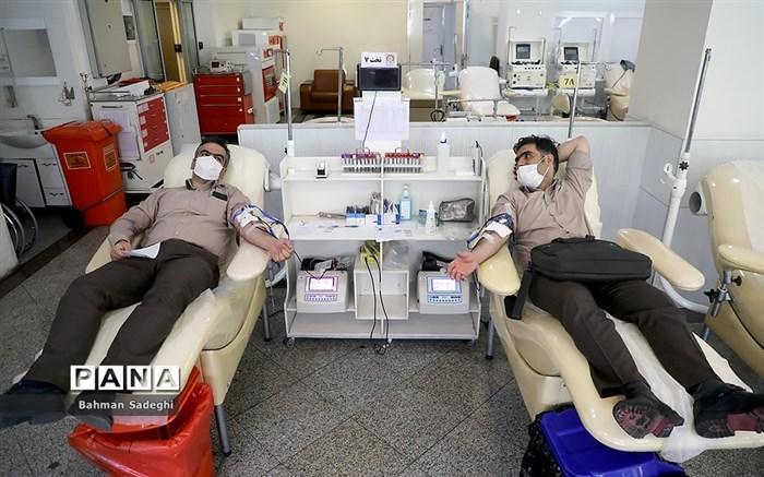 کرونا زلزله نیست؛ حضور تدریجی اهداکنندگان خون تا انتها زمستان ضروری است