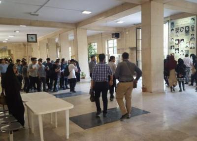نحوه انتخاب دانشجویان برتر شاهد و ایثارگر دانشگاه آزاد اعلام شد