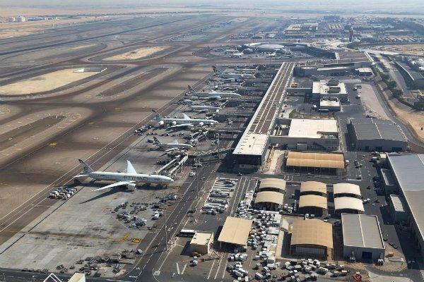 حمله موشکی به هدف نظامی مهم در فرودگاه ابها عربستان