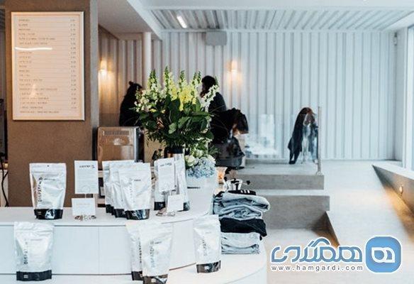 کافه دیسپچ کافی یکی از معروف ترین کافه های مونترال به شمار کافه دیسپچ کافی یکی از معروف ترین کافه های مونترال به شمار می رود